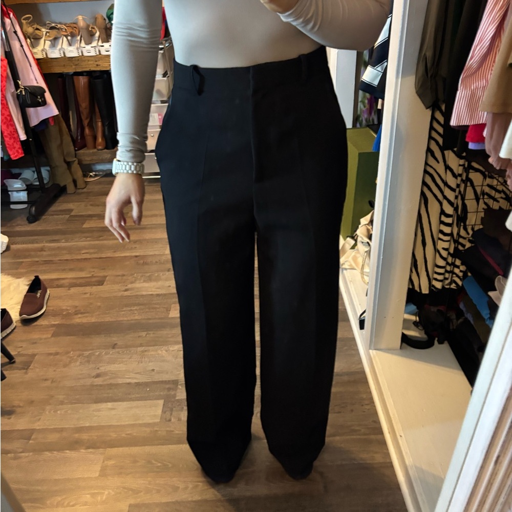 Woman’s Zara Black Trouser Dress Pant
